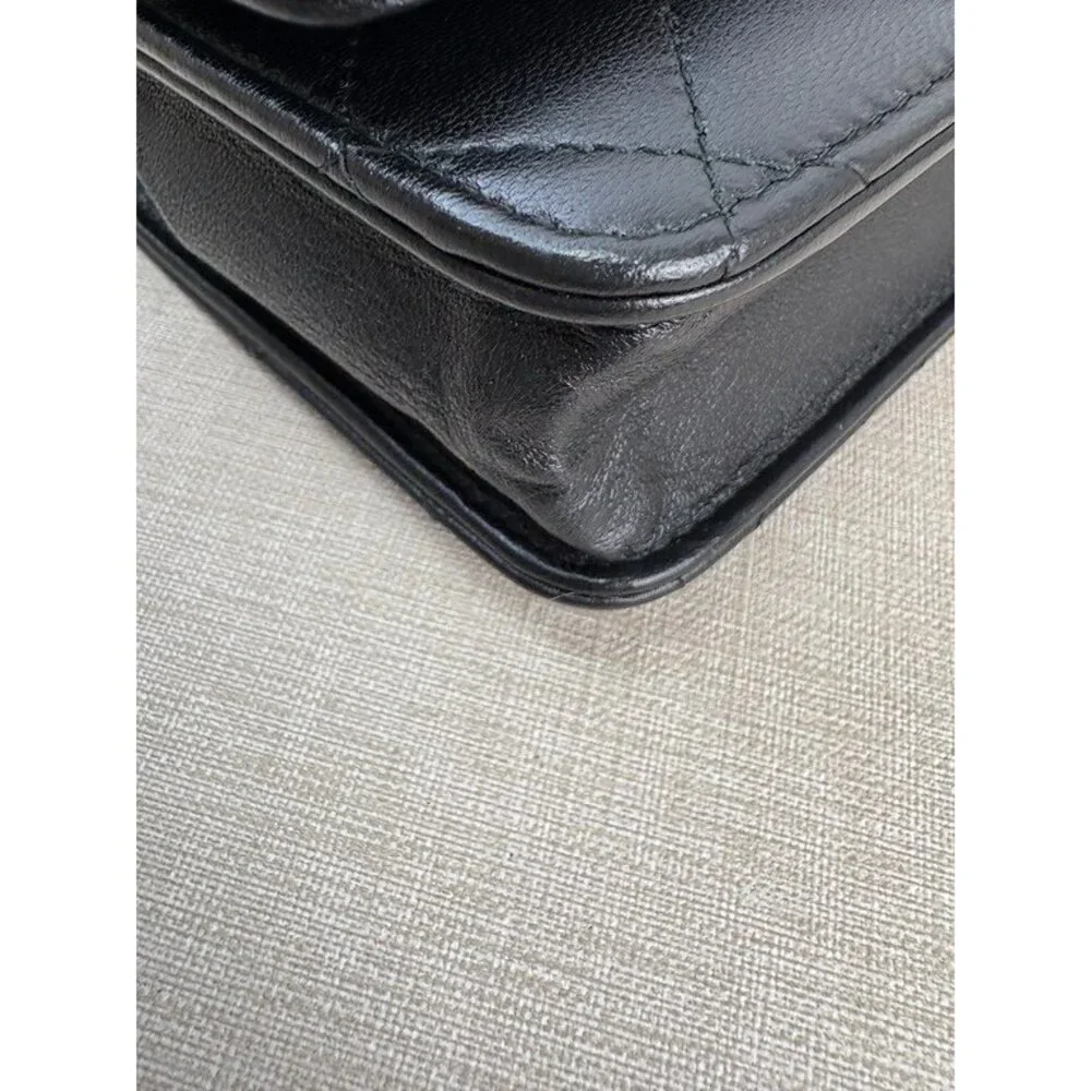 CHANEL Black Lambskin Trendy CC Wallet on Chain GHW